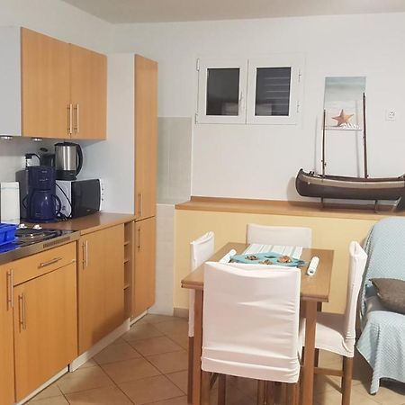 Appartement Gita à Omišalj Extérieur photo